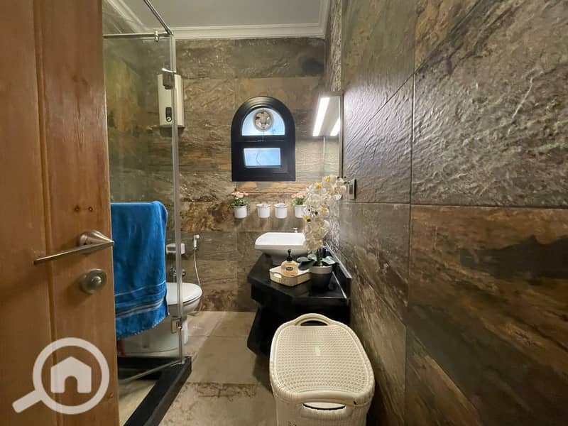 13 WhatsApp Image 2025-10-26 at 5.57. 46 PM (1). jpeg