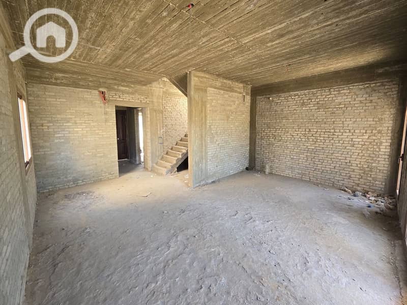 7 WhatsApp Image 2025-10-23 at 2.03. 53 PM (3). jpeg