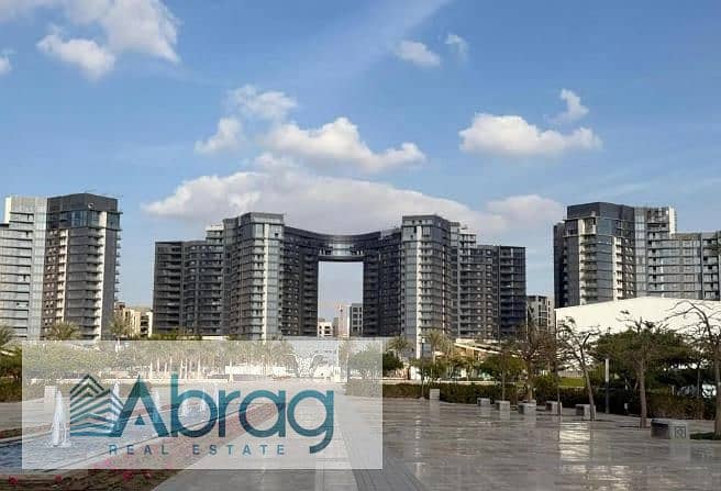 5 8163761-ce1f6o. jpg