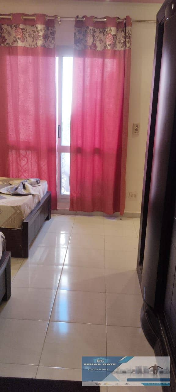 4 a554f58e-6f02-4424-8f0c-061b995994b0. jpg