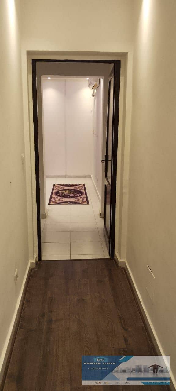 8 38aa7194-8f4e-4b72-8d6f-1e15ab912405. jpg