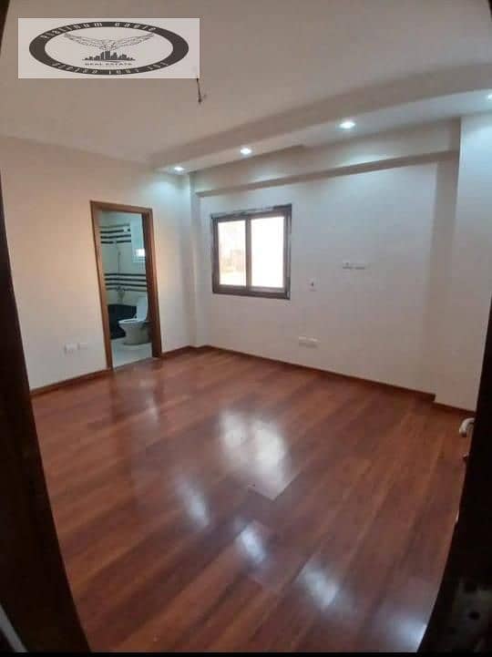 2 ca96128b-6a14-4e89-8769-d19c8cef1ea9. jpg