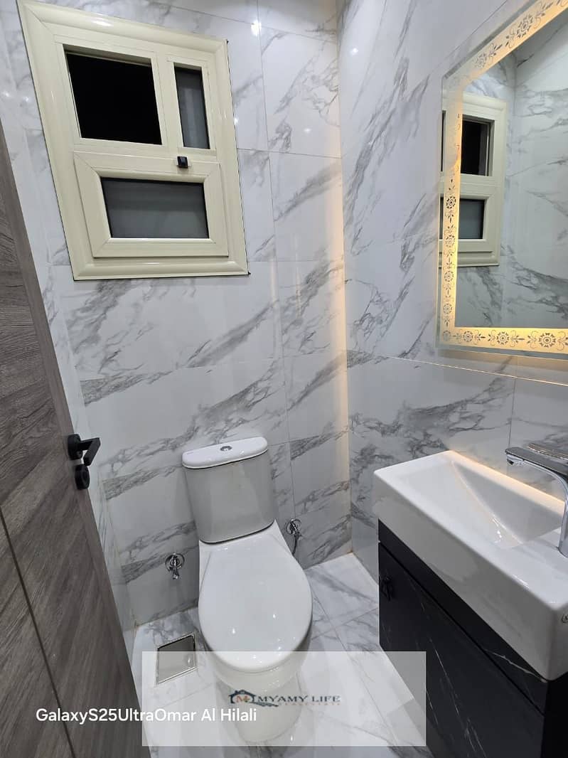 13 WhatsApp Image 2025-11-21 at 14.45. 43_b5b05677. jpg