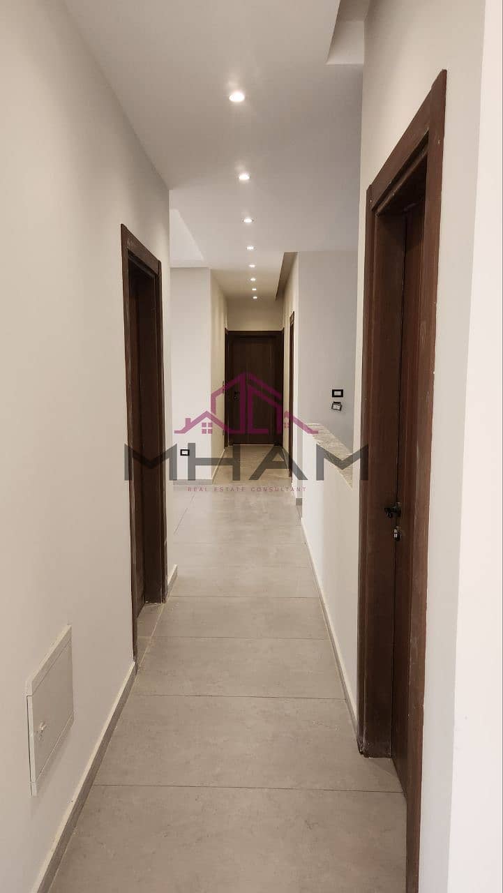 10 photo_5854794084294265798_y. jpg