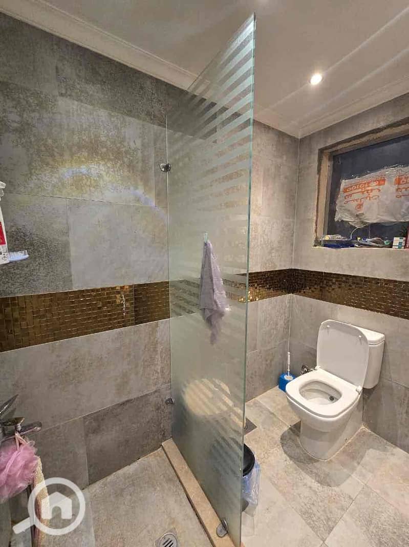 9 ee529354-d25d-42b2-a595-94315ee43506. jpg