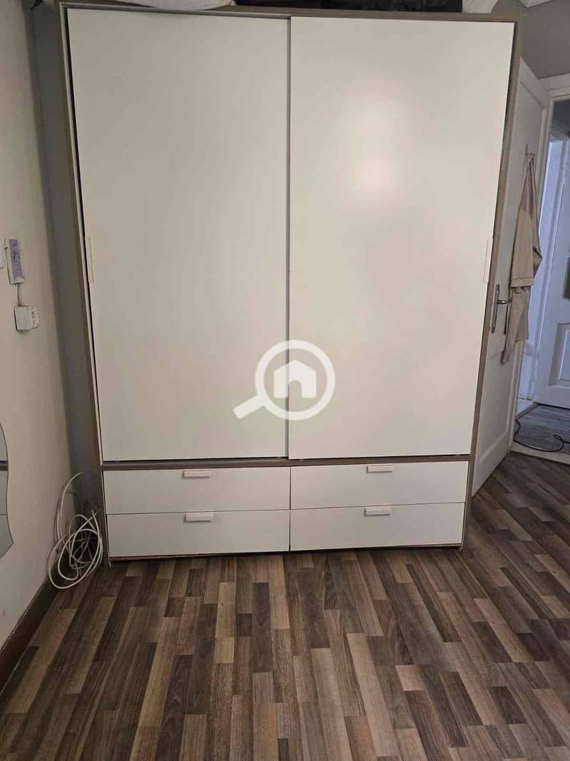 14 d3f0b524-128c-4728-8d86-f1b8b7d08271. jpg