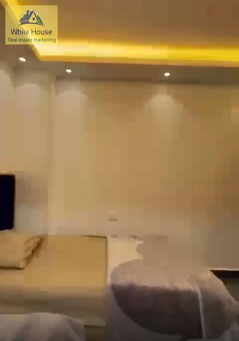 8 651f7e82-6e64-4f8b-bfc6-9f4e3a7d2ec1. jpg