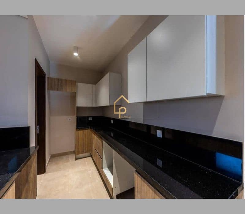 3 WhatsApp Image 2025-09-25 at 6.08. 02 PM (2). jpg