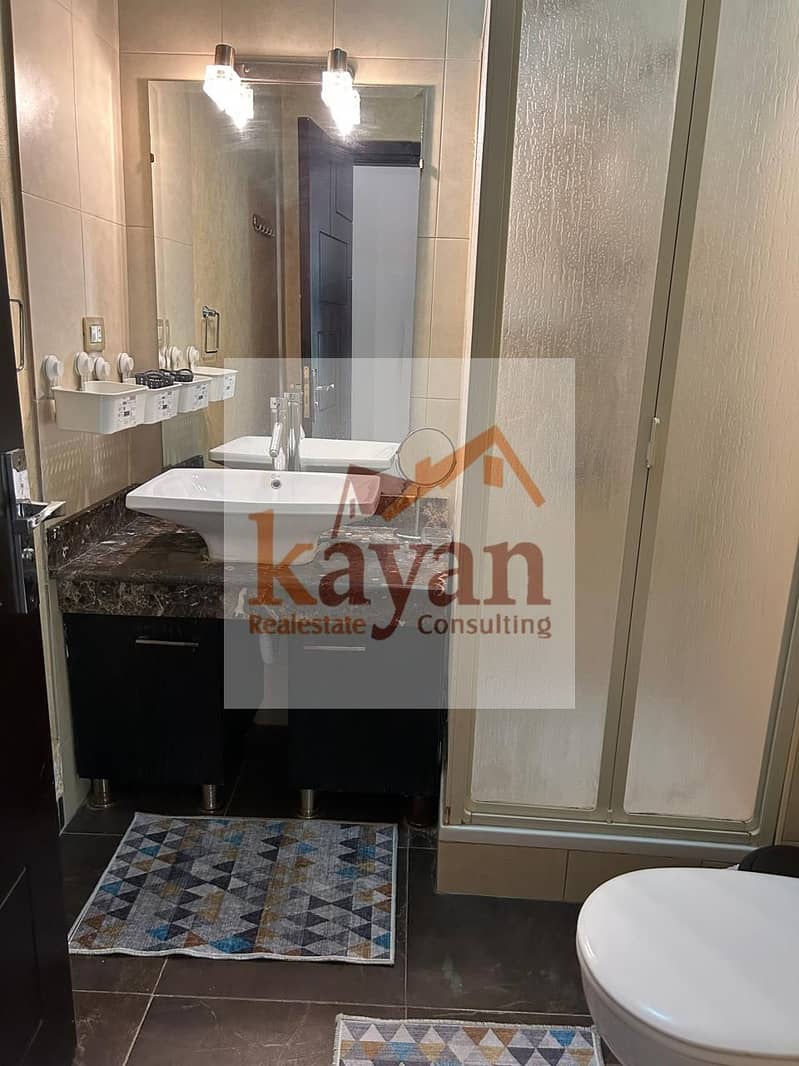 11 1081de7d-3270-42b6-9716-ea2b12007498. jpg