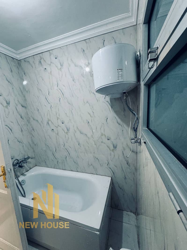 2 WhatsApp Image 2025-11-18 at 2.50. 46 PM (3). jpeg