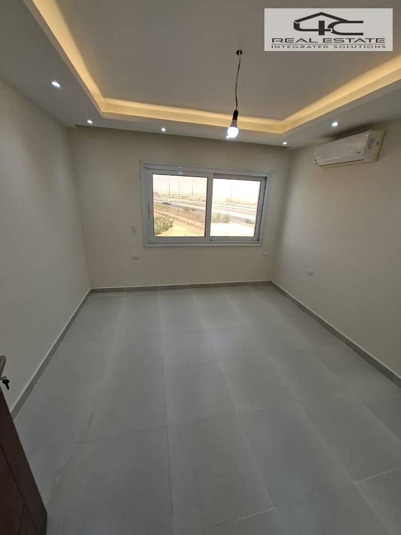 2 WhatsApp Image 2025-11-27 at 1.21. 21 PM (1). jpeg