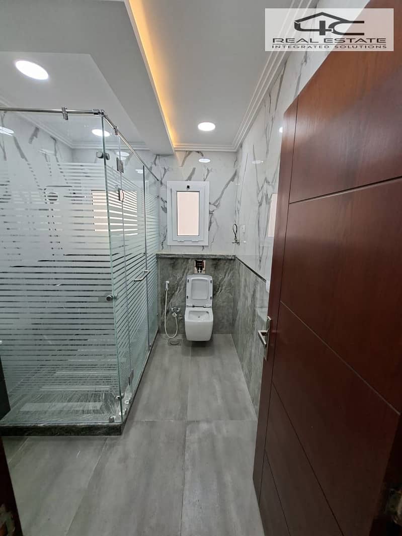 10 WhatsApp Image 2025-11-27 at 1.21. 21 PM. jpeg