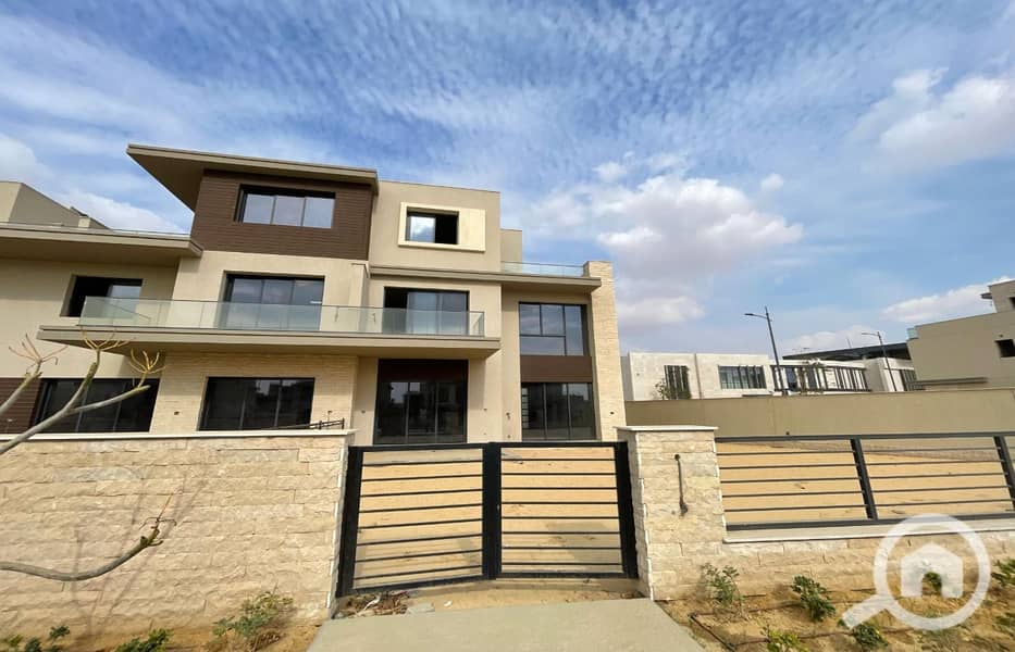 2 503578019_2748796875318228_5125887298636372914_n. jpg