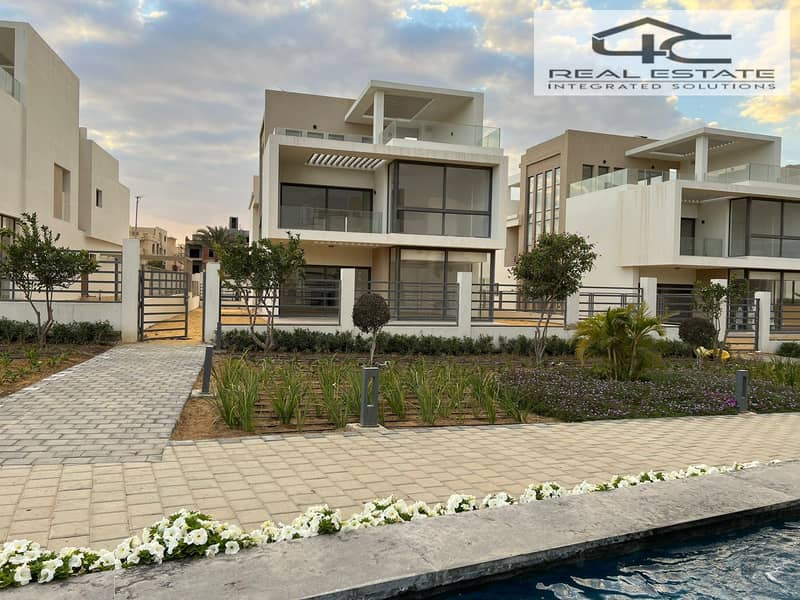 3 WhatsApp Image 2023-12-18 at 4.57. 25 PM. jpeg