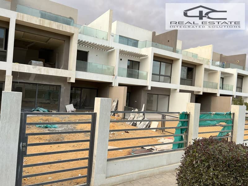 8 WhatsApp Image 2023-12-18 at 4.57. 24 PM (2). jpeg