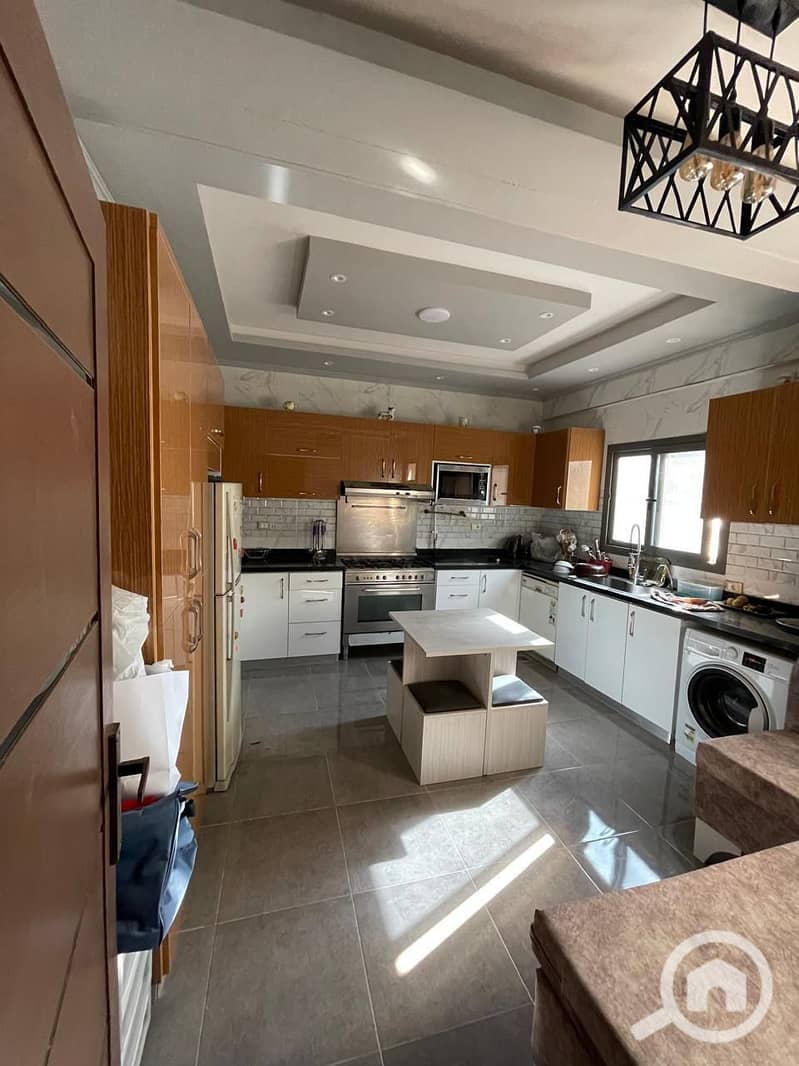 7 624b83cb-92e1-4c8d-9305-ce75f1966ce7. jpeg