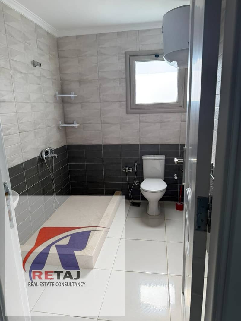 8 WhatsApp Image 2025-11-27 at 13.23. 37 (1). jpeg