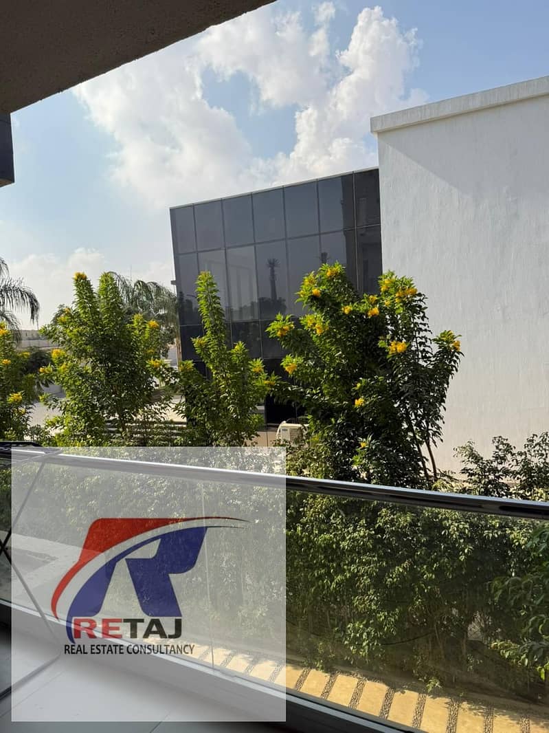 10 WhatsApp Image 2025-11-27 at 13.23. 37. jpeg