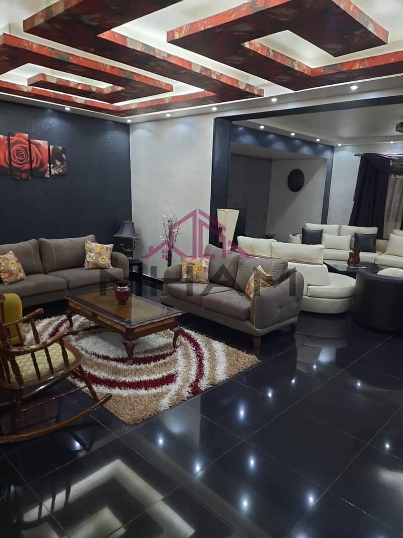 6 photo_5852542284480580657_y. jpg