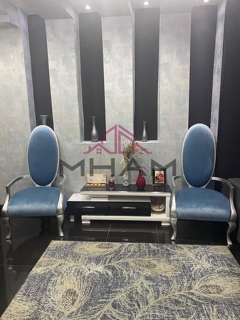 19 photo_5852542284480580676_y. jpg