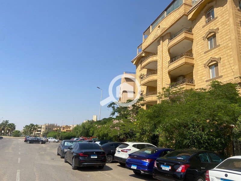 3 WhatsApp Image 2025-08-19 at 12.16. 32 PM (1). jpg