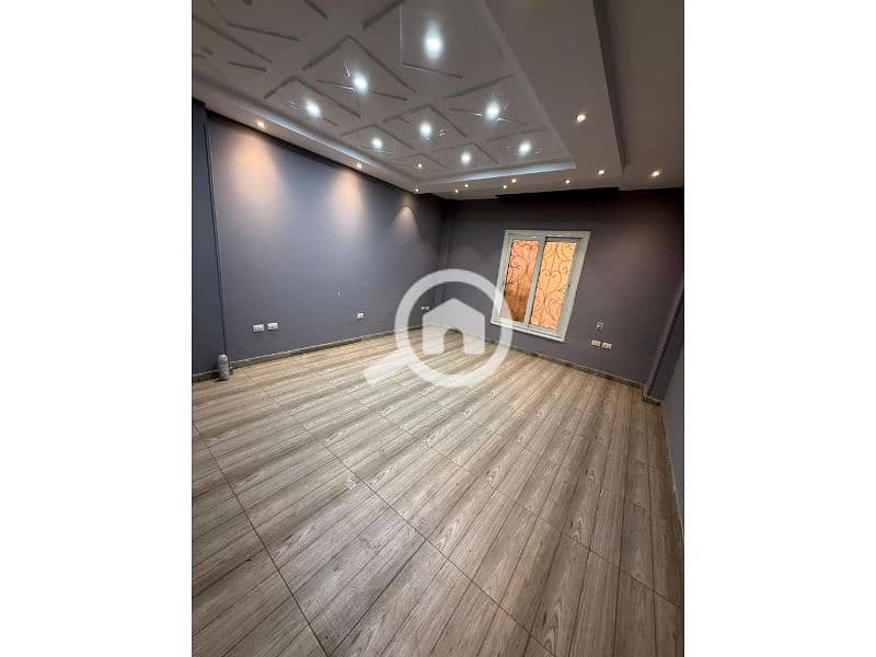 7 WhatsApp Image 2025-08-28 at 6.00. 08 PM. jpg