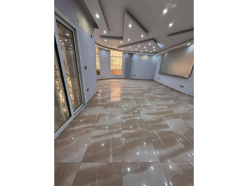 8 WhatsApp Image 2025-08-28 at 6.00. 41 PM (1). jpg