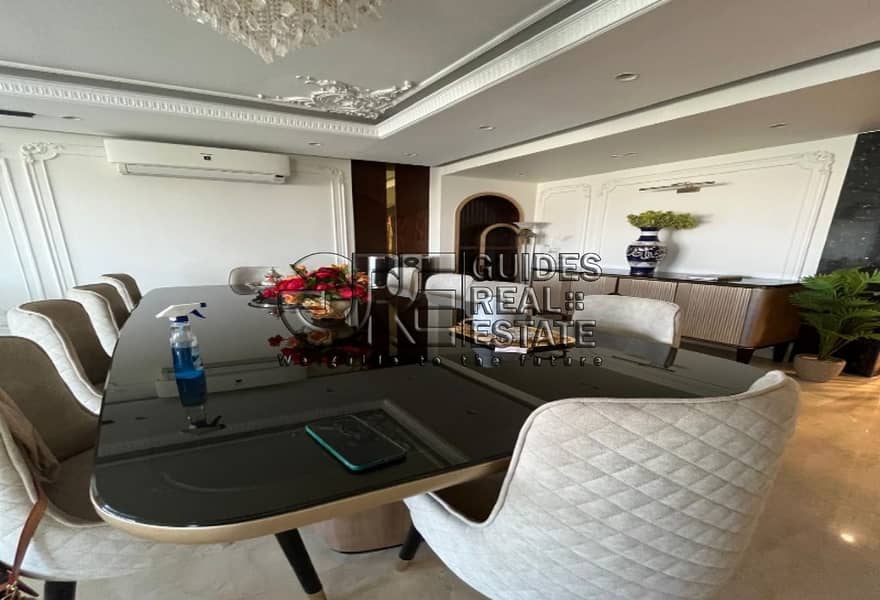 4 342e369f-336a-437f-bc2d-790e2579b55a. jpg