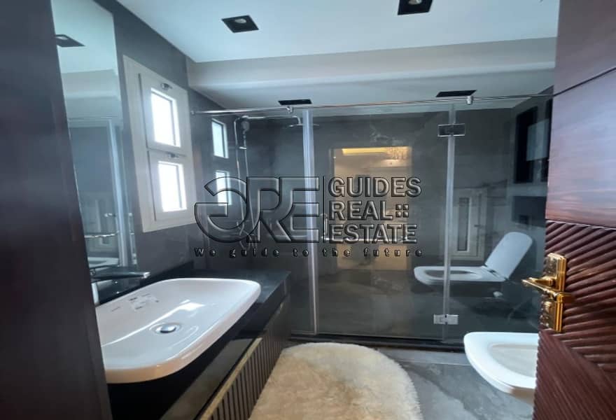 13 9743dedd-e637-4a2f-b8c9-dec30767729a. jpg