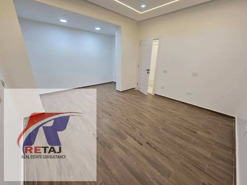 5 WhatsApp Image 2025-11-27 at 13.25. 01 (2). jpeg