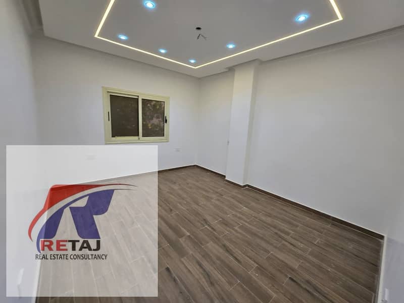 6 WhatsApp Image 2025-11-27 at 13.25. 02 (2). jpeg