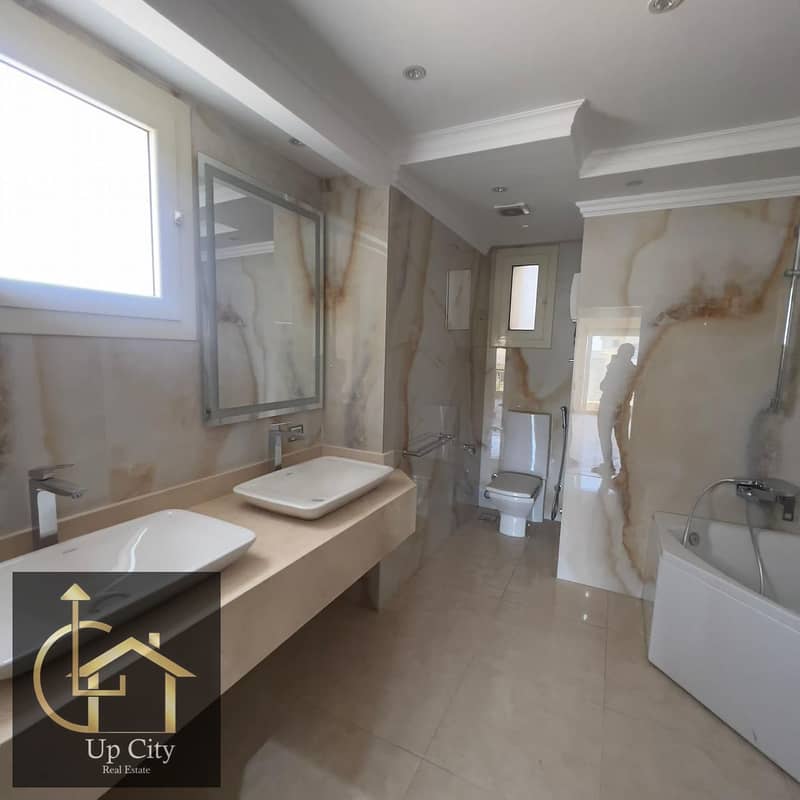 6 7ac7b8b4-957d-47da-80c7-62af60de4950. jpg