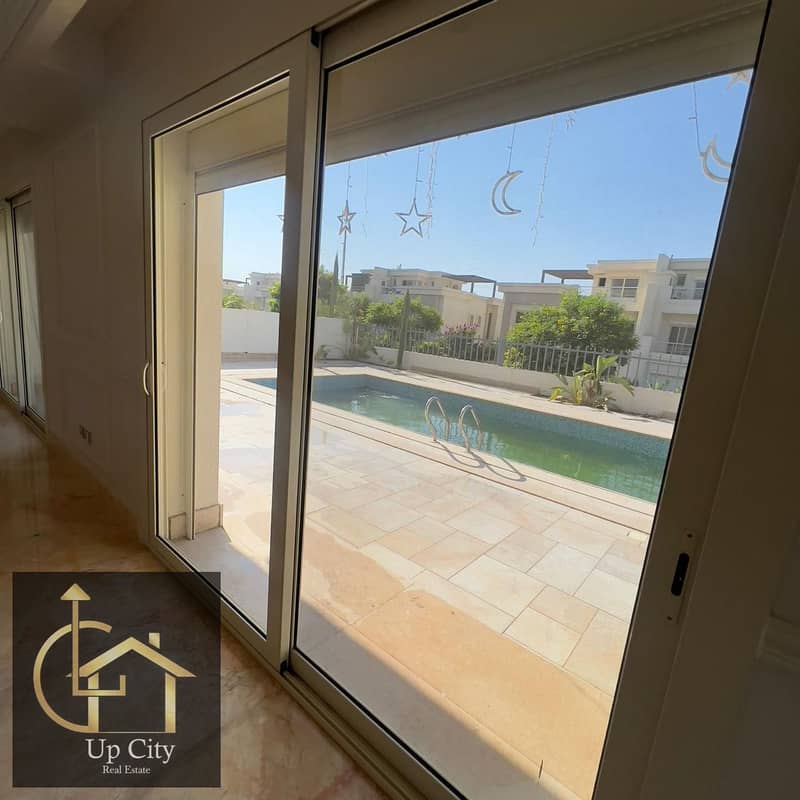 5 7cbc81d4-ff53-4d42-bd15-960b50e34a6f. jpg