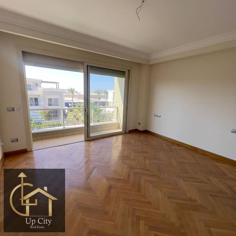 13 01598ee1-26d8-4806-85d4-9ba8ad334bfd. jpg