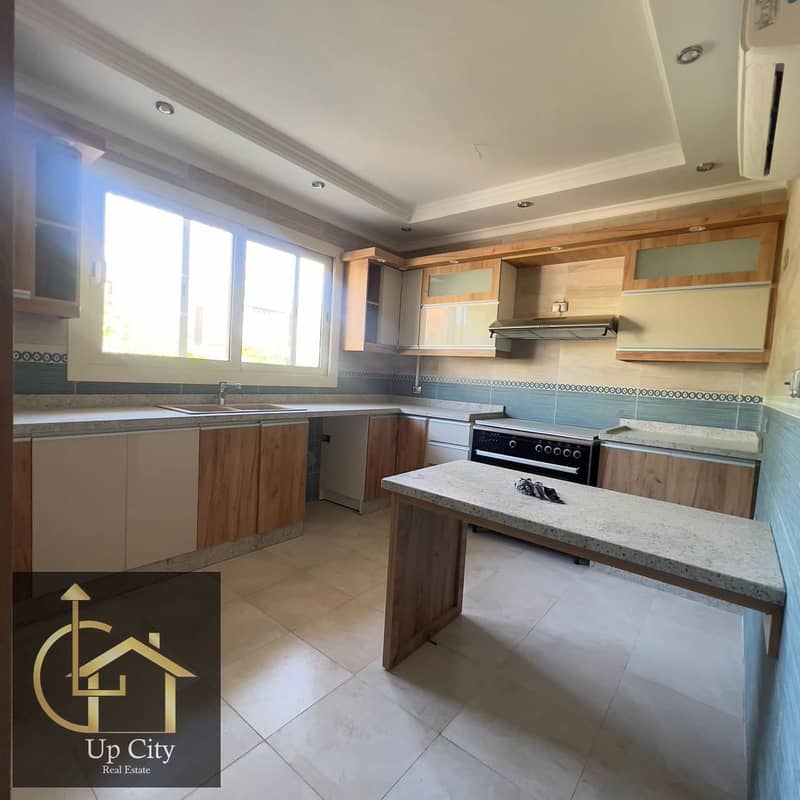 14 8133fffe-5974-47ab-9f6a-b3470156f271. jpg