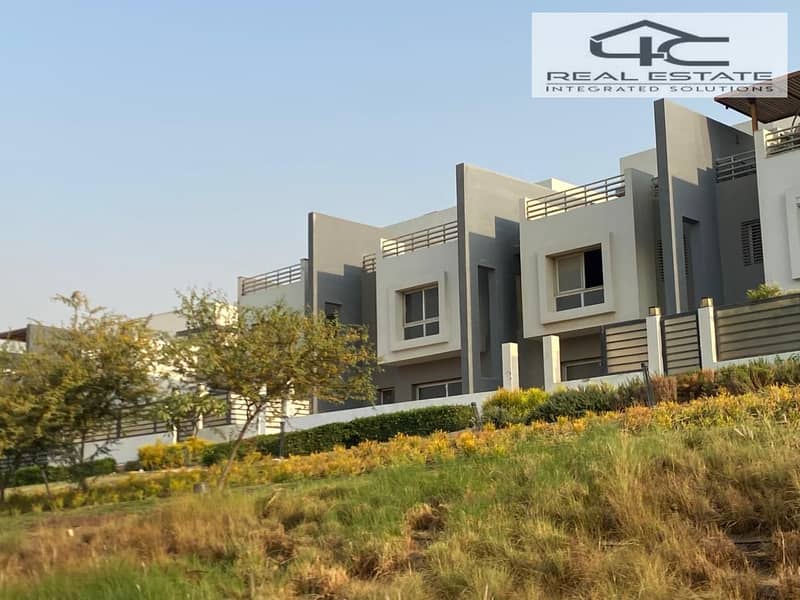 4 WhatsApp Image 2025-11-10 at 12.13. 49 PM (2). jpeg