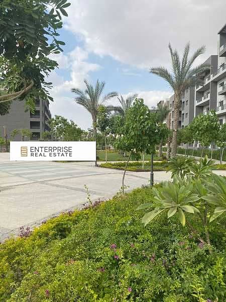 4 ZiwK7SvFj8Qr1N9MLjp93KcYm9VA13OG7iEVAqWN. jpeg