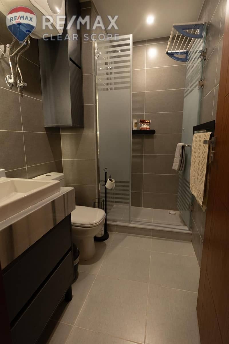 17 d3c587c0-8fd3-4985-b907-2765962a2b53. jpeg