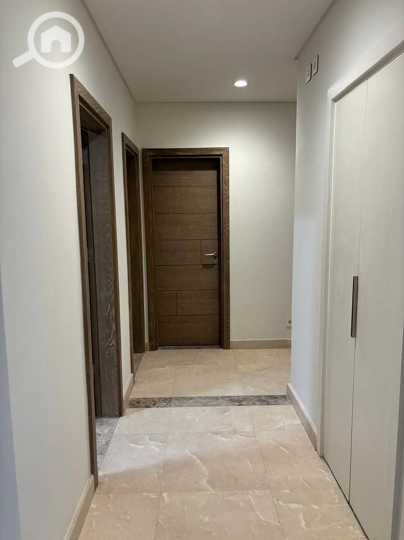 6 e1f96b06-1775-43b8-b013-e381e609082d. jpg