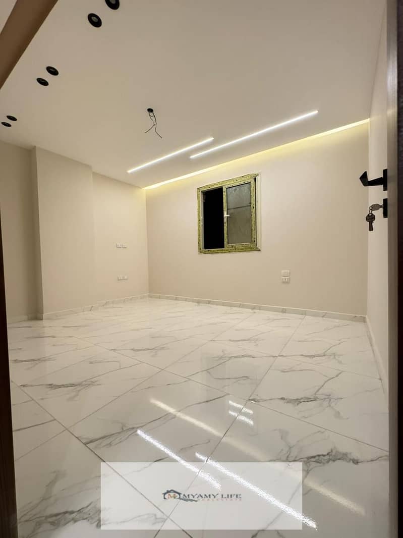 13 WhatsApp Image 2025-11-25 at 23.24. 20_83fe23a4. jpg