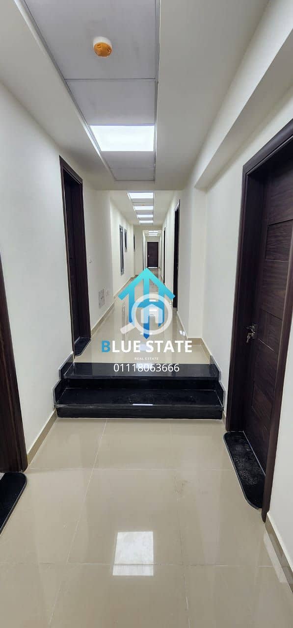 11 01118063666 (36). png