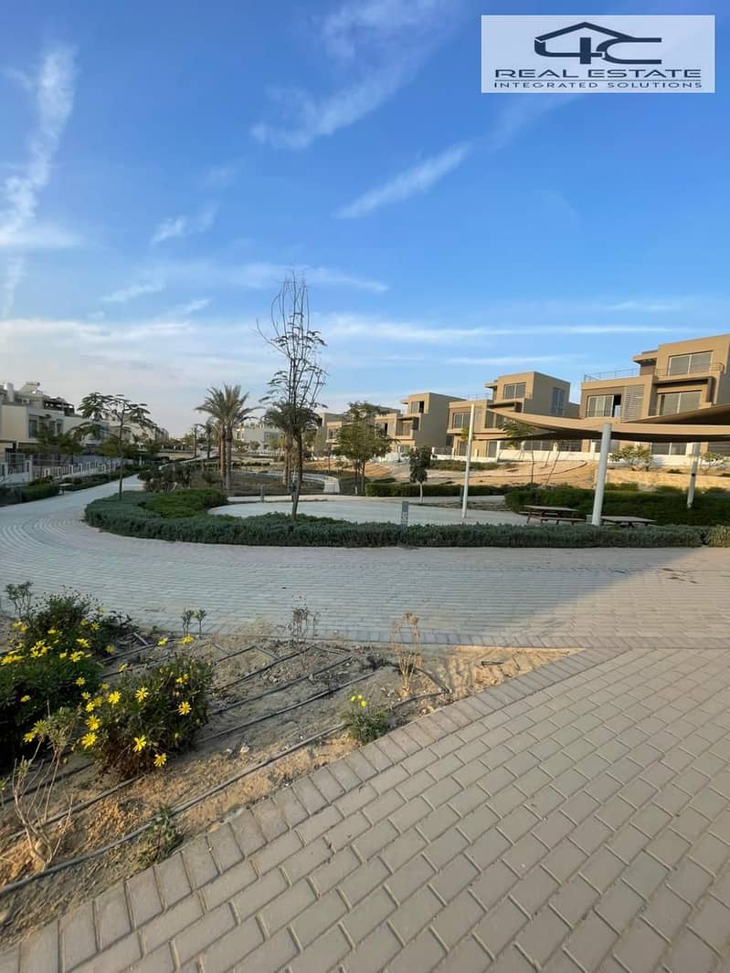 9 WhatsApp Image 2025-01-09 at 11.44. 29 PM (1). jpeg