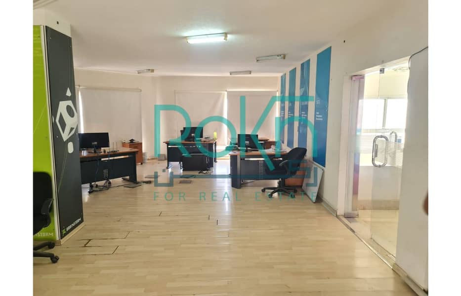 7 0c5b5287-a4b2-4f5a-a9ad-e59bd20e285b. jpg