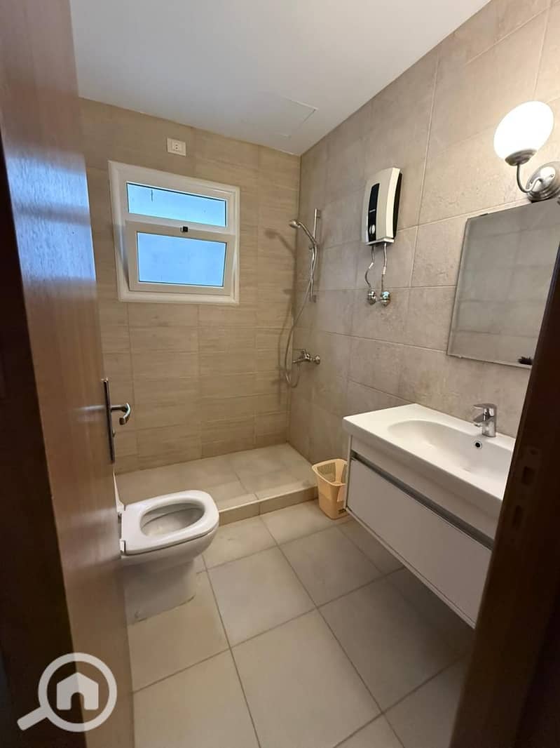 18 WhatsApp Image 2025-11-27 at 3.28. 56 PM (1). jpeg