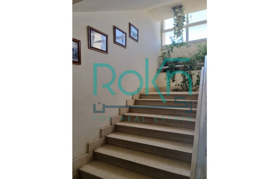 8 7fb02ac2-bc6d-4ebb-8a2a-36996d790562. jpg