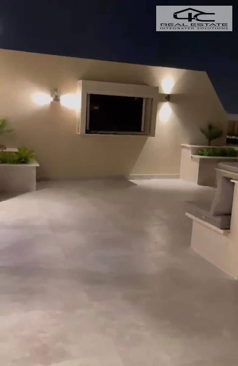 10 WhatsApp Image 2025-11-27 at 1.20. 55 PM. jpeg