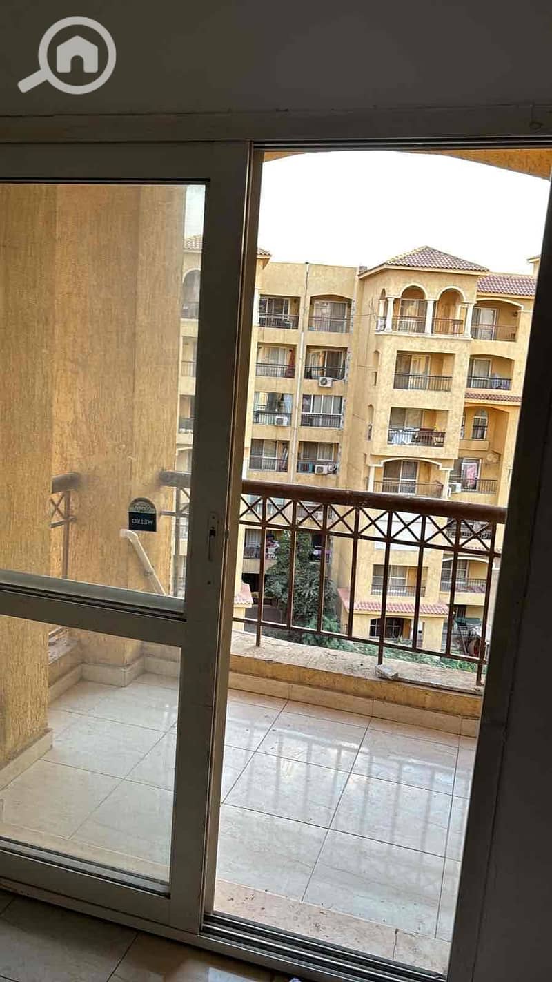 5 aa4193cc-1378-4392-b7ee-2cb44b74c00a. jpg