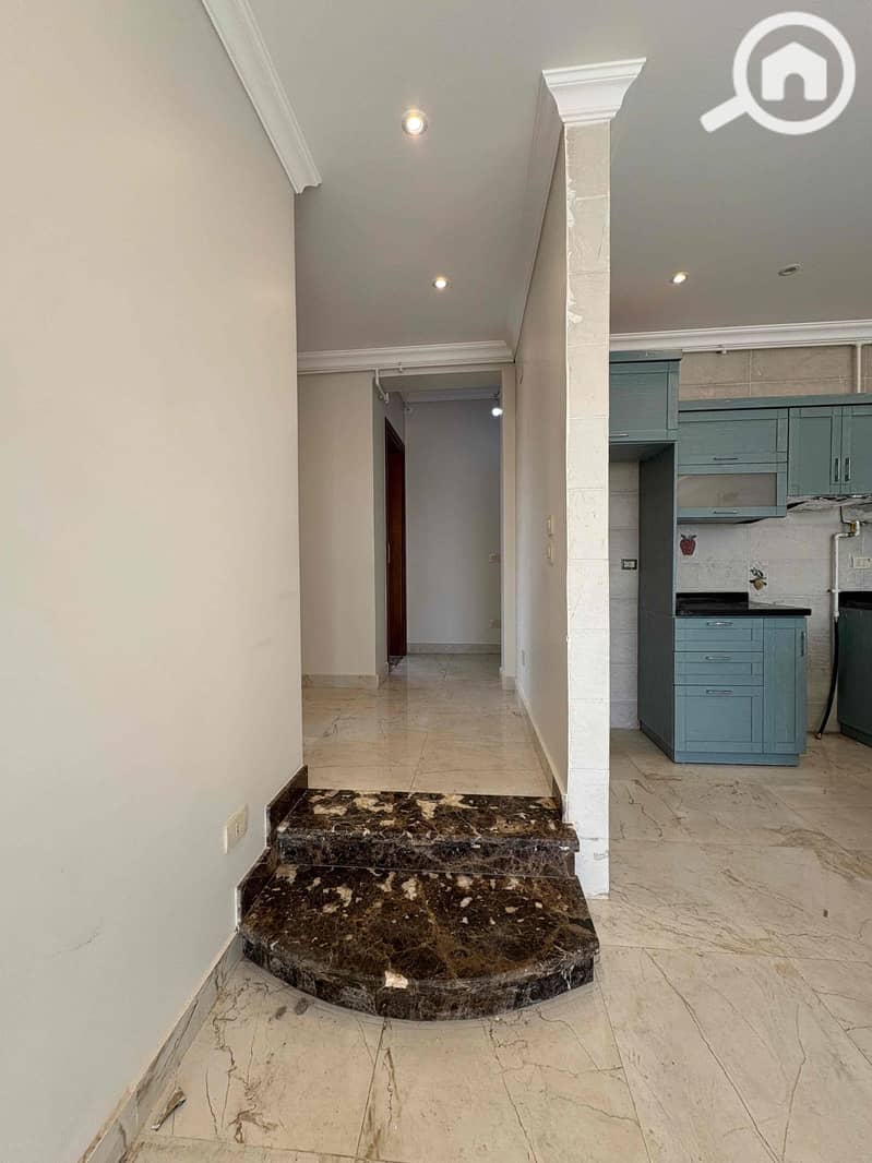 4 51c26bd0-08ba-4d9d-8857-aab495307d59. jpg