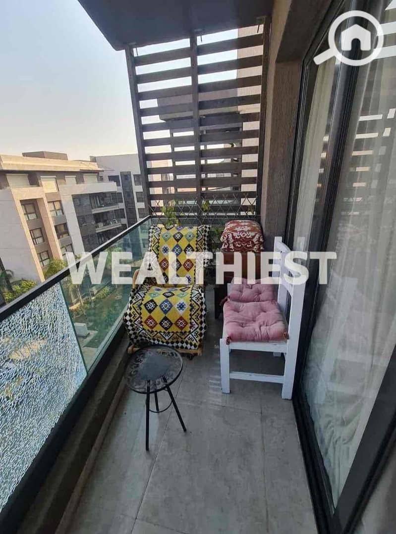 2 bdb0e9a0-20ed-43f8-a933-0fc801159baf. jpg