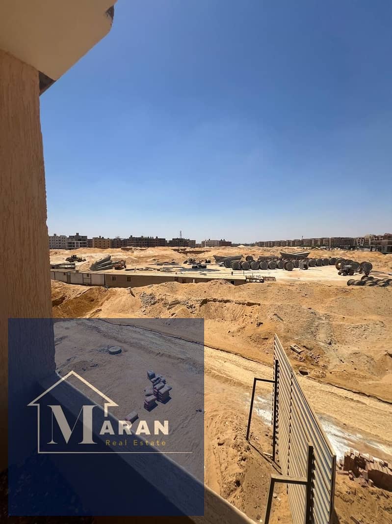 8 c77bb1e5-b8ac-4723-b57a-1ea7838dd13e. jpg